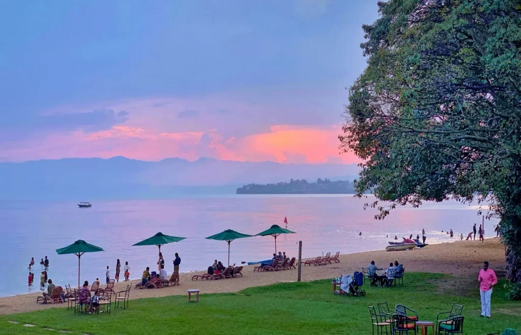Lake Kivu experiences